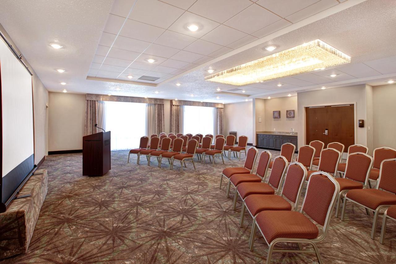 The Landing Hotel & Conference Centre St. Paul Ngoại thất bức ảnh
